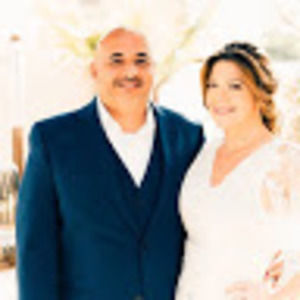 Meet your Posher, Jorge & carleta